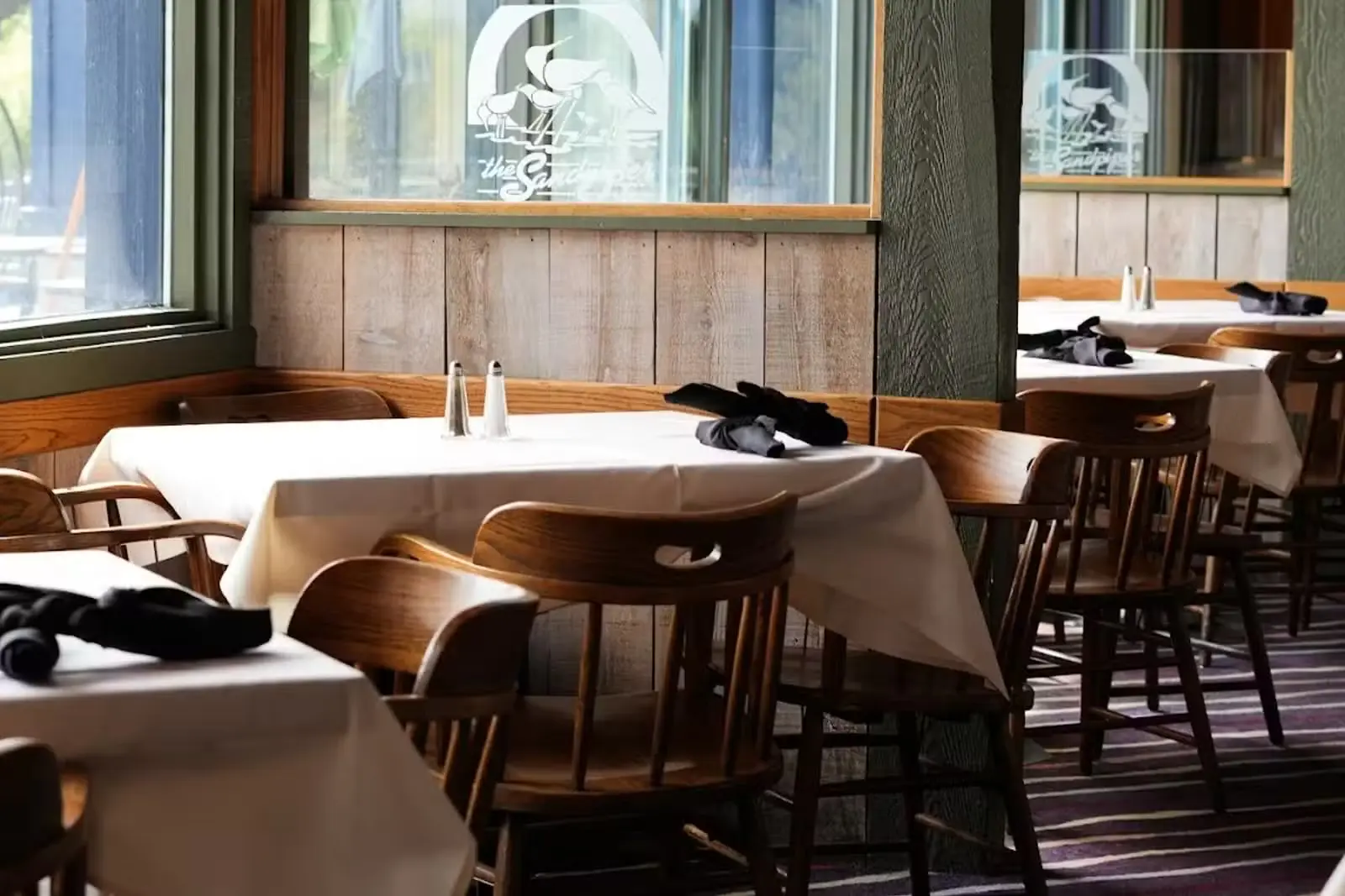 Dining room at The Sandpiper