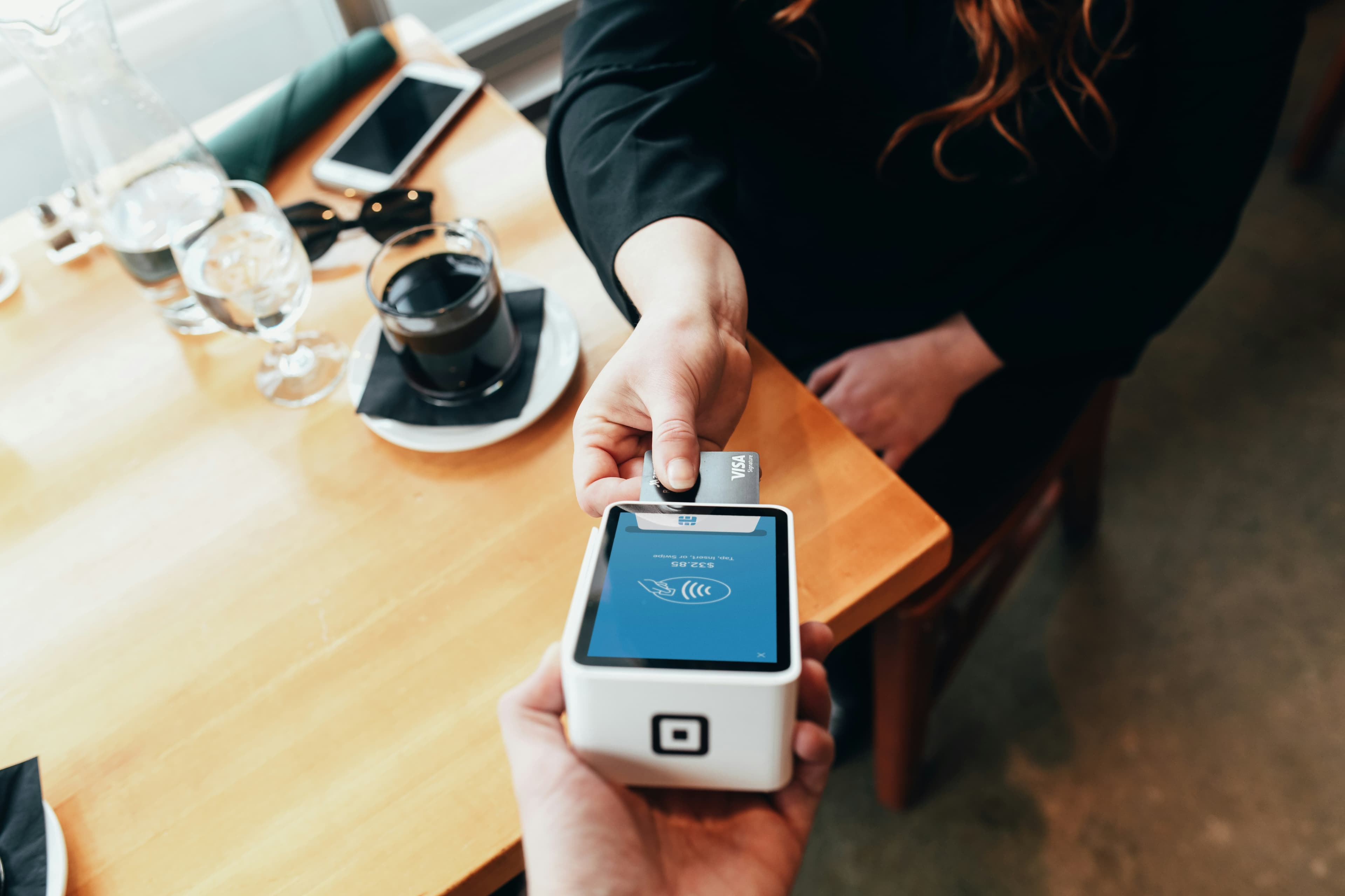Tipping customer