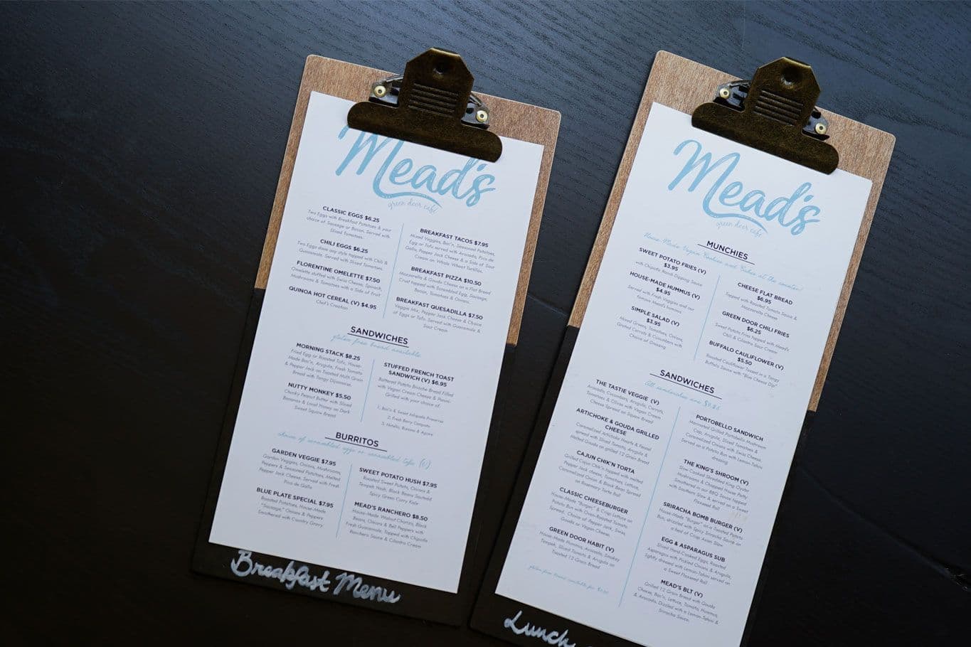 Mead's breakfast and lunch menus on clipboards.