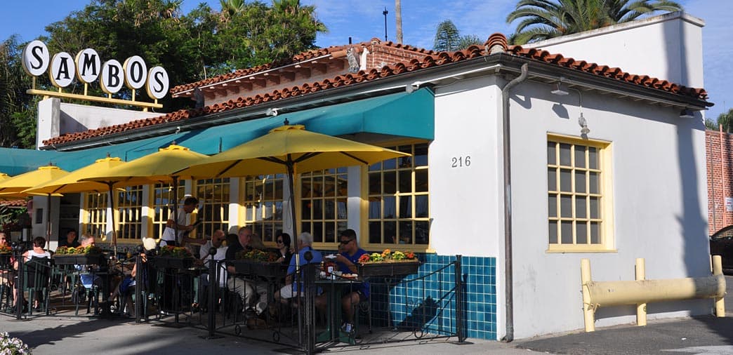 Outdoor dining at a sunny restaurant.